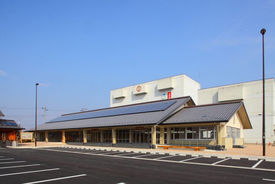道の駅やいた　農産物直売所「旬鮮やいた」