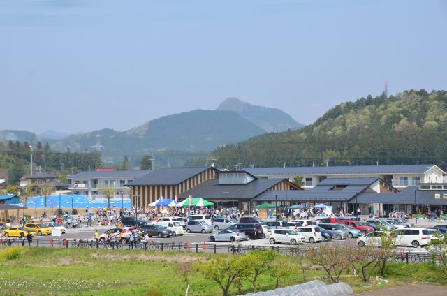 道の駅「湧水の郷しおや」