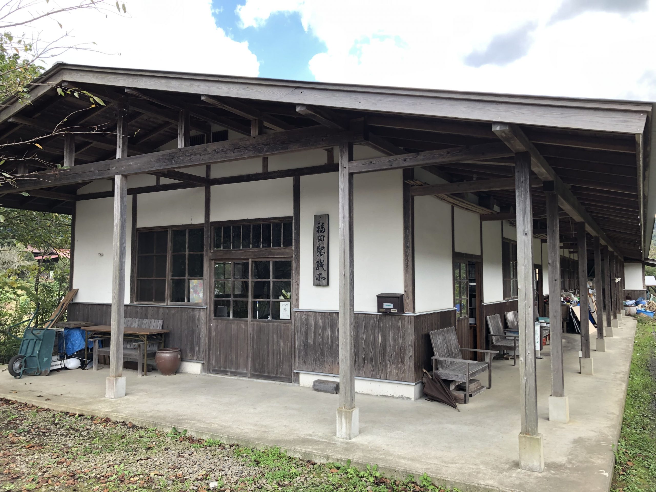 和紙の里4建物外観-scaled.jpg