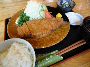 茶色豚ロースカツ膳