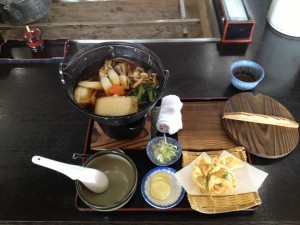 力鍋焼きうどん