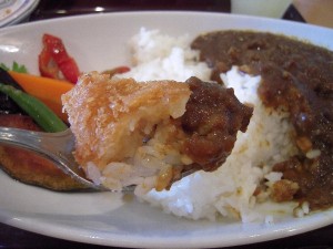 カレーを試食